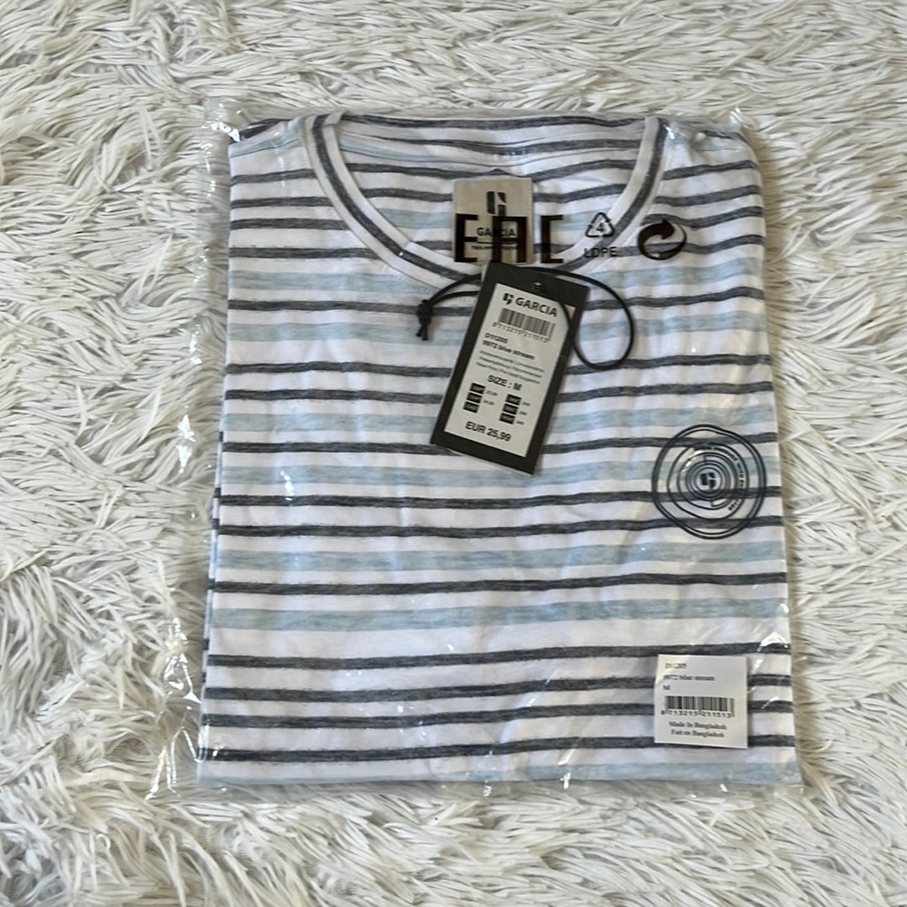 New Garcia Blue stream Jeans striped crew Neck Men’s T shirt size Medium